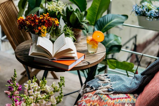 Foldable vs Stackable vs Wall-Mounted Balcony Chairs